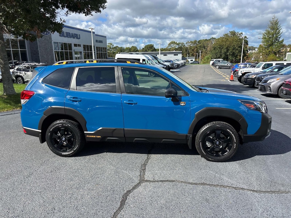 Used 2025 Subaru Forester Wilderness CVT SUV