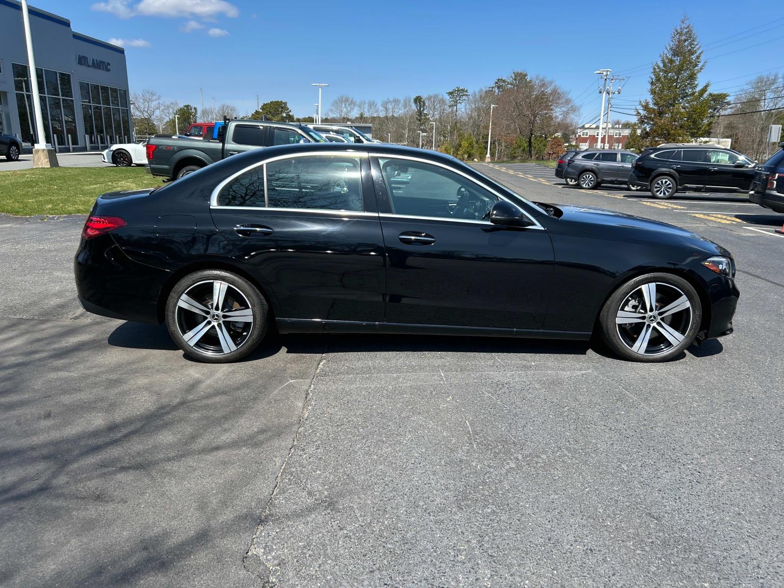 2022 Mercedes Benz C 300 4MATIC photo 2