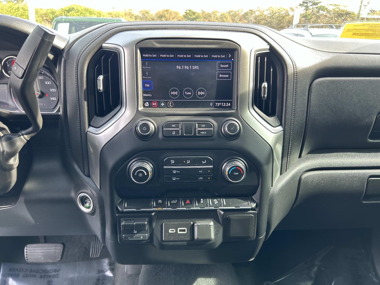 2019 Chevrolet Silverado 1500 RST - Photo 20