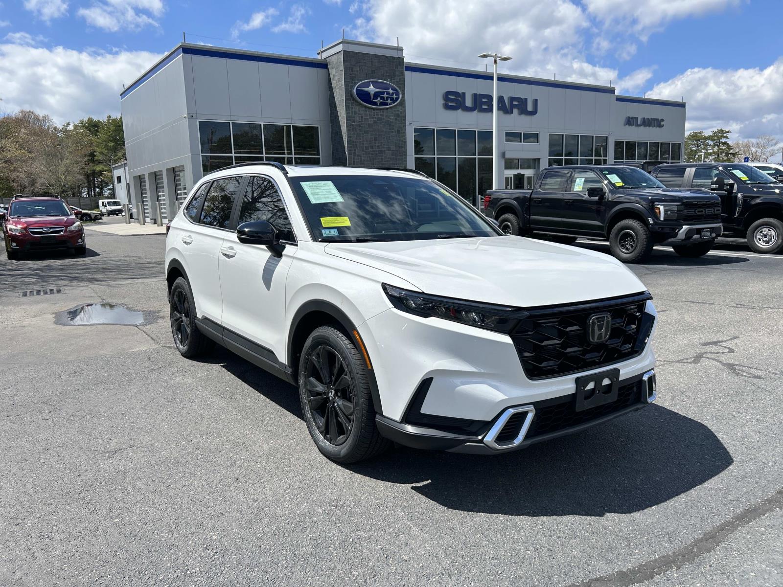 2023 Honda CR-V Hybrid Sport Touring AWD's photo
