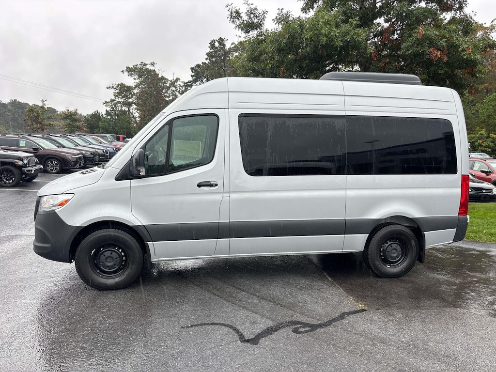 Used 2024 Mercedes-Benz Sprinter 2500 2500 Standard Roof I4 Diesel HO 144 RWD Van