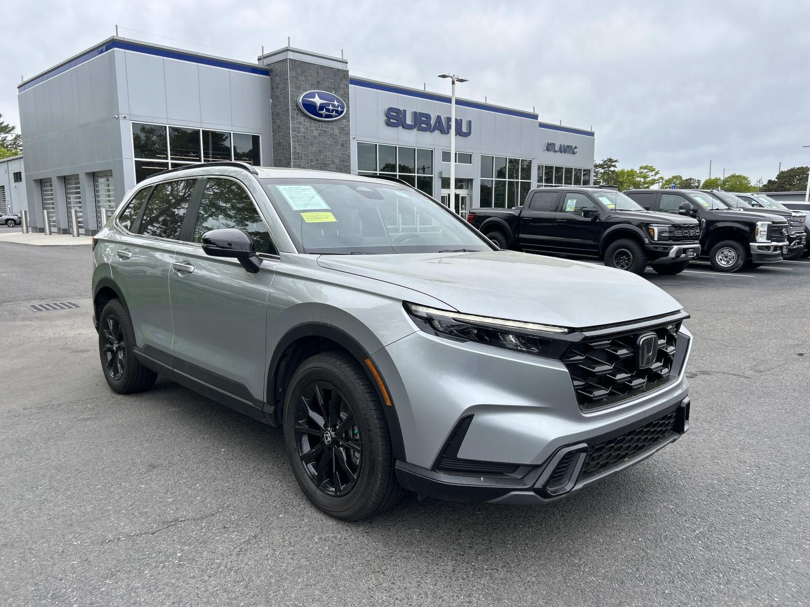 2025 Honda CR-V Hybrid Sport AWD's photo