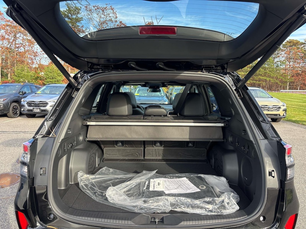 New 2025 Subaru Forester Limited SUV