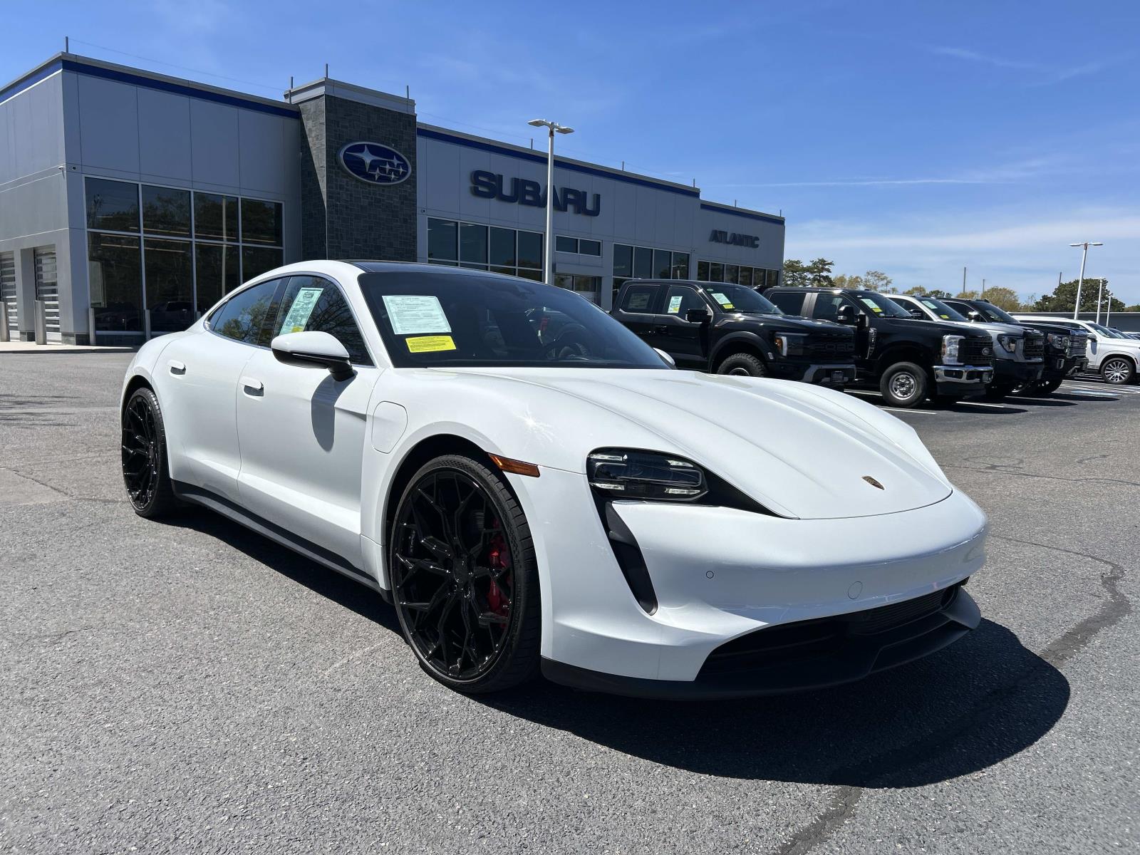 2020 Porsche Taycan 4S's photo