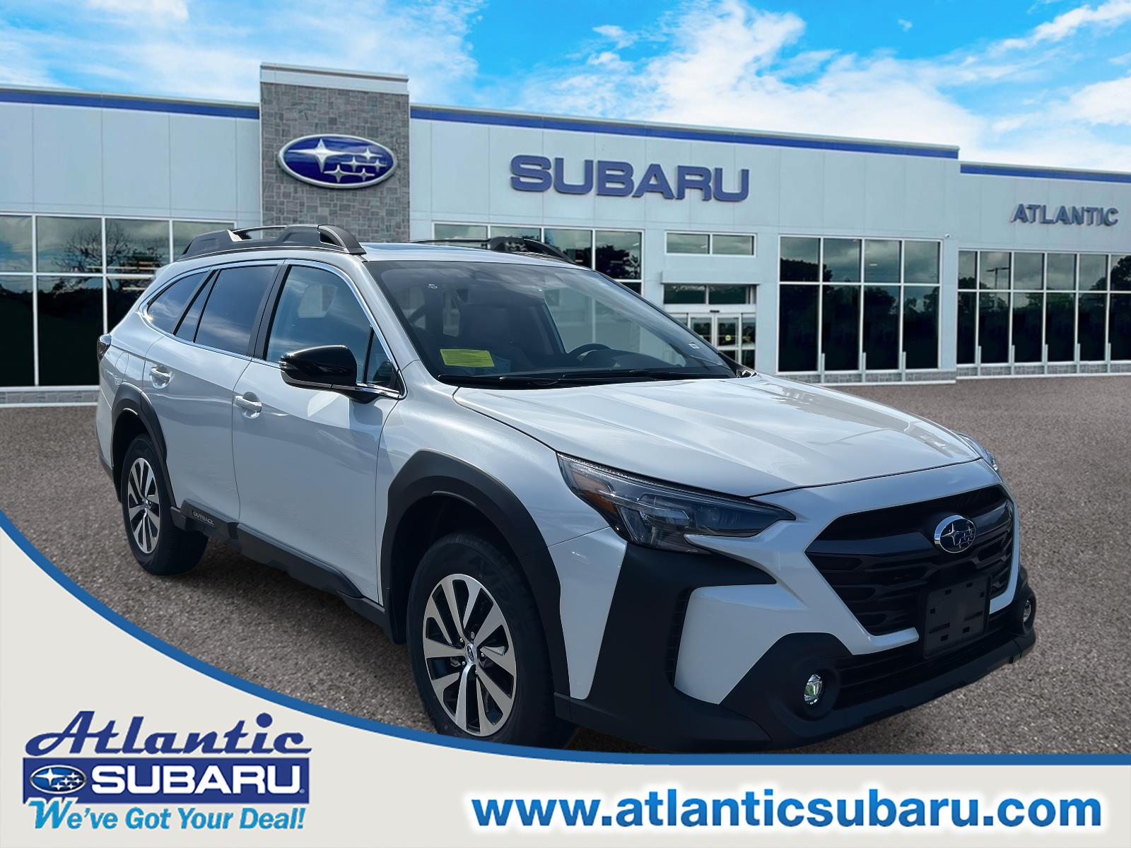 2025 Subaru Outback Premium's photo