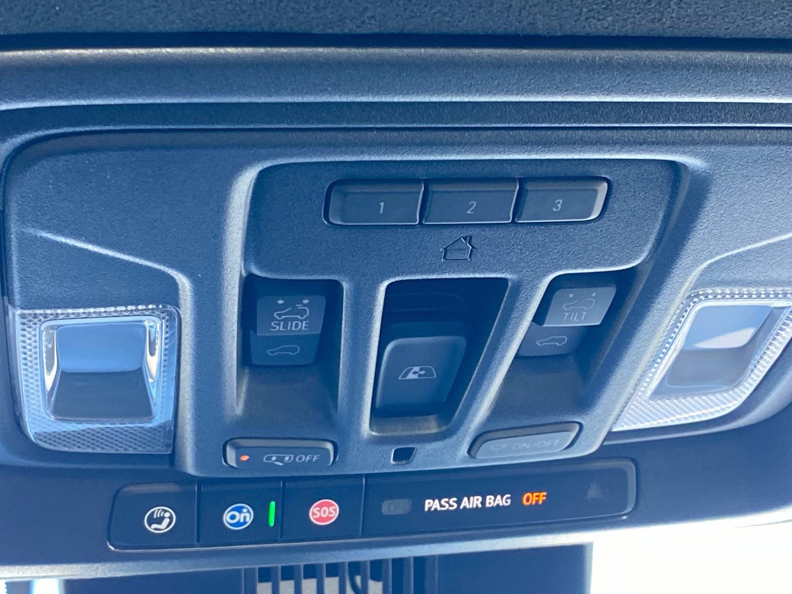 2025 GMC Sierra 2500HD AT4X - Photo 39