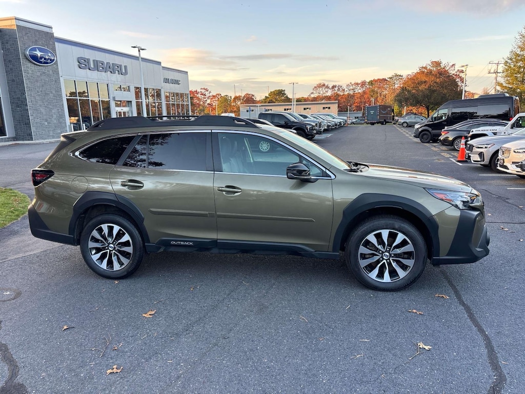 Used 2024 Subaru Outback Limited SUV