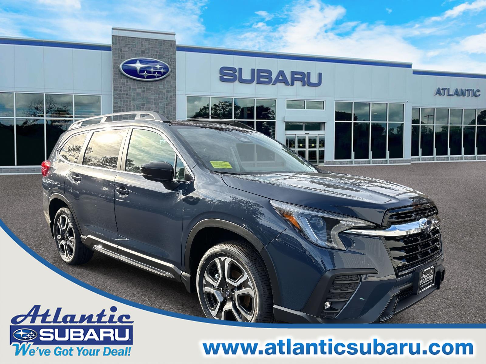 2025 Subaru Ascent Limited's photo