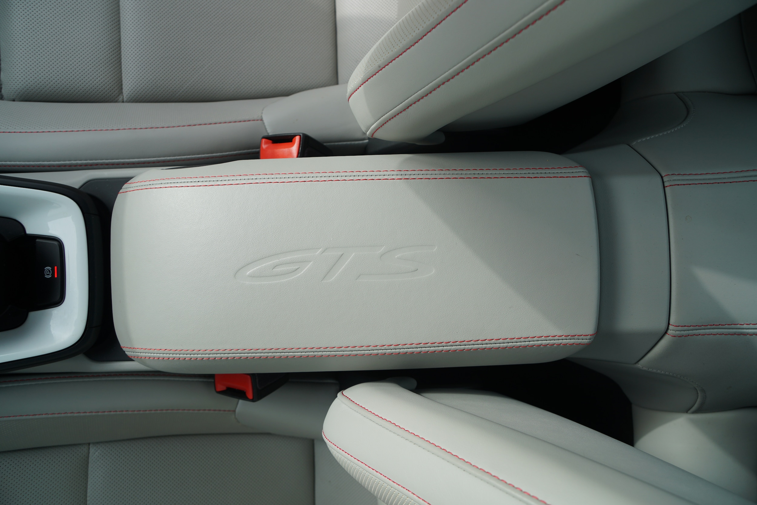 2024 Porsche 911 GTS - Photo 31