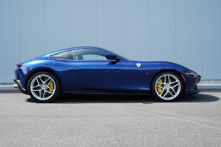 2022 Ferrari Roma Base Coupe