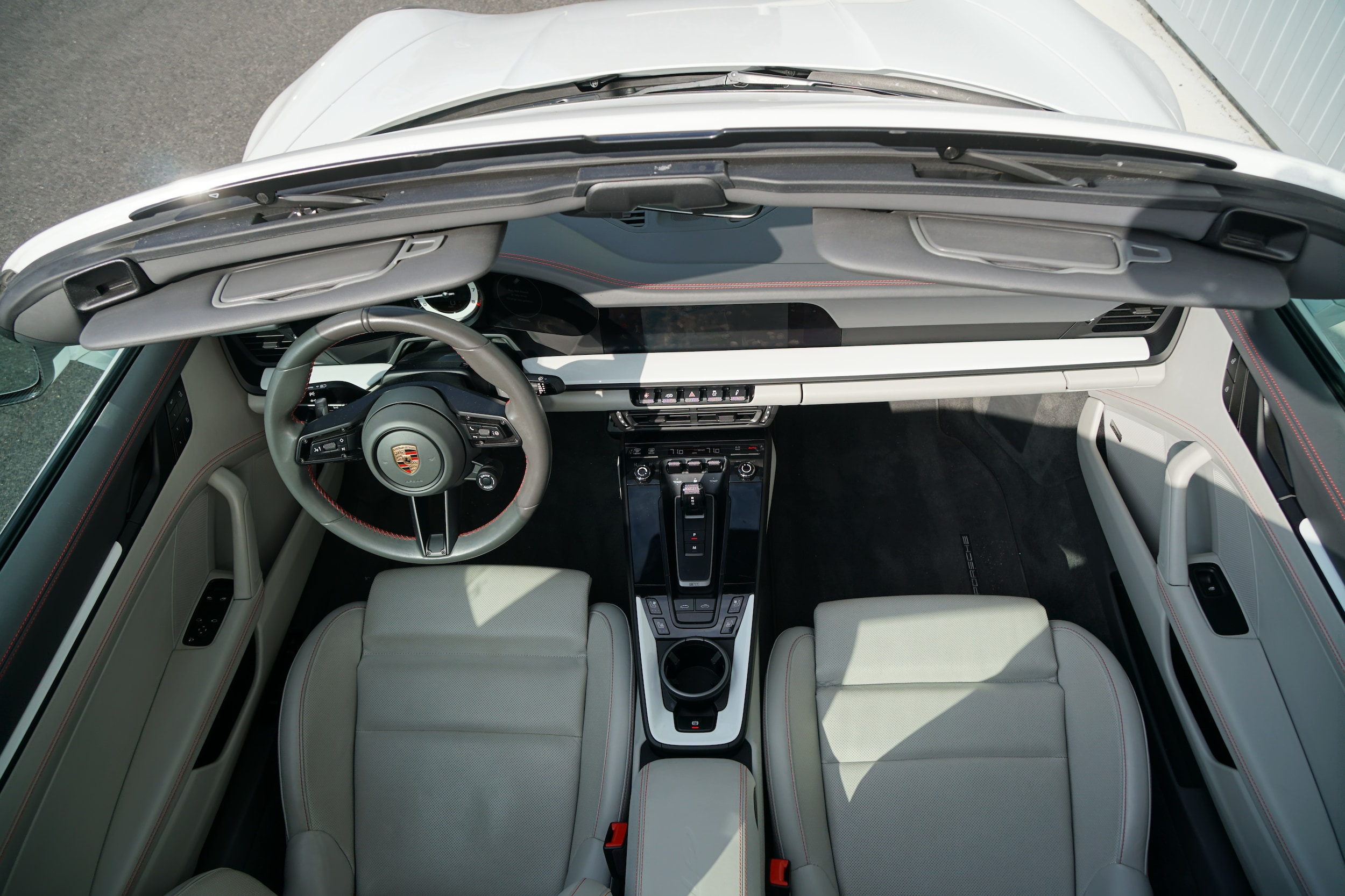 2024 Porsche 911 GTS - Photo 17