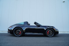 2025 Porsche 911 4 GTS Targa