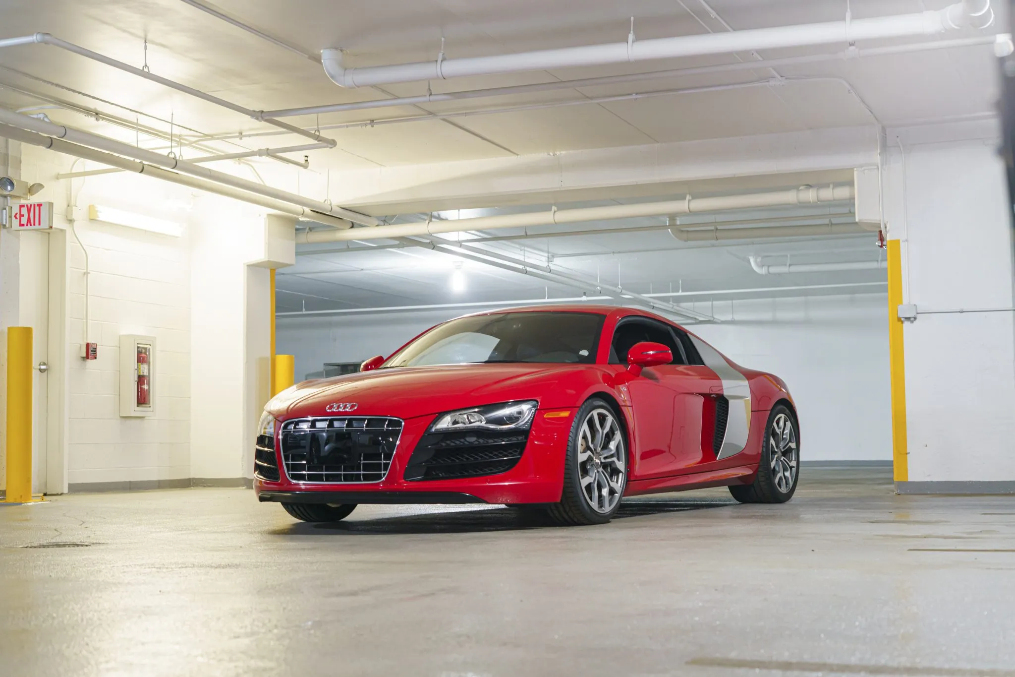 2012 Audi R8 5.2 quattro R tronic's photo