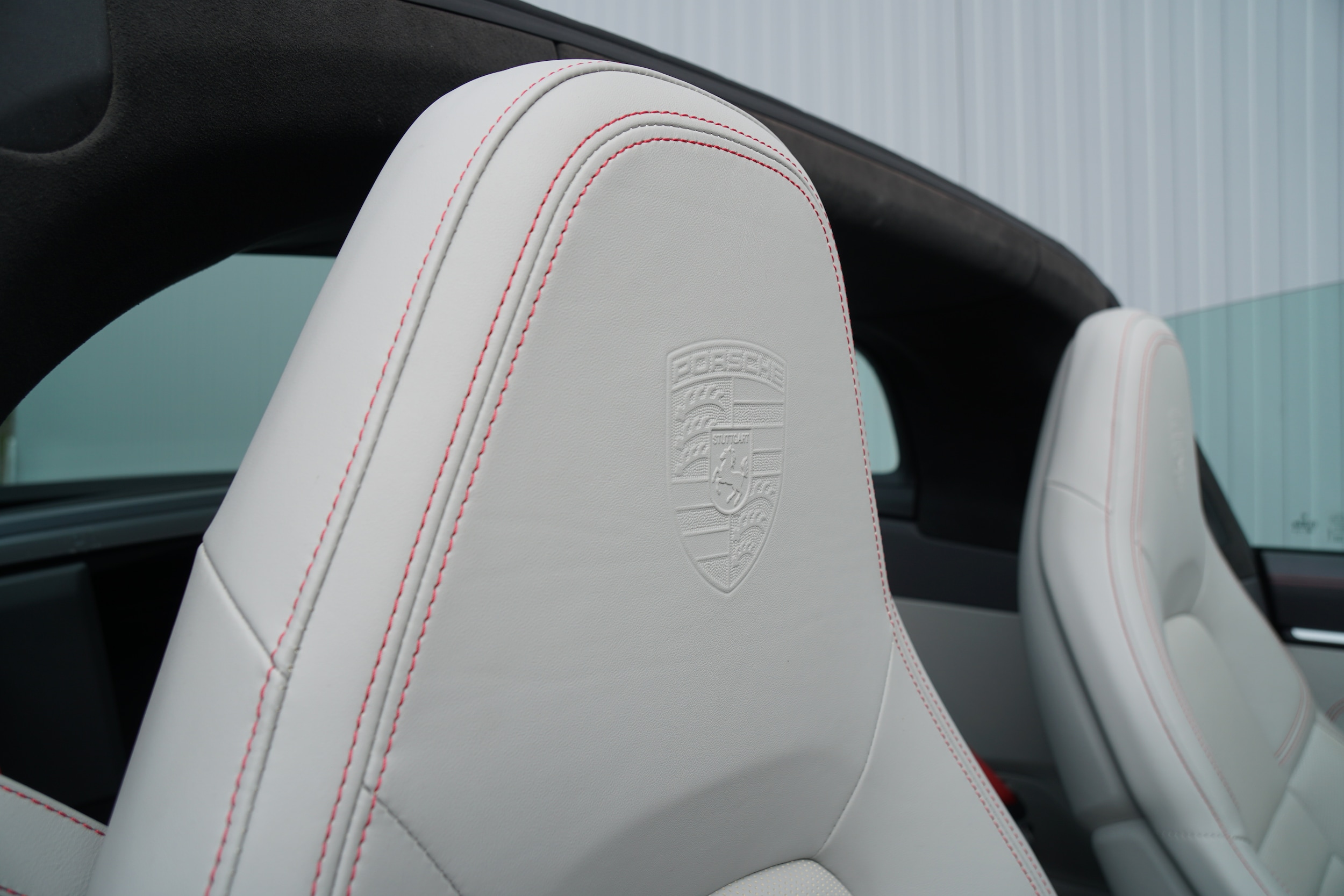 2024 Porsche 911 GTS - Photo 40