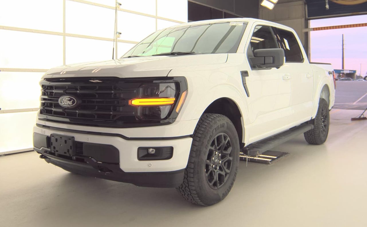 2025 Ford F-150 XLT 4x4 SuperCrew 145 in's photo