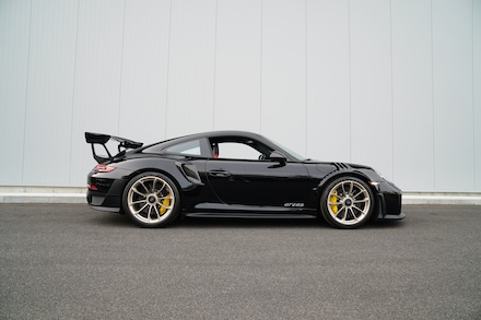 2019 Porsche 911 GT2 RS Coupe/2 seats