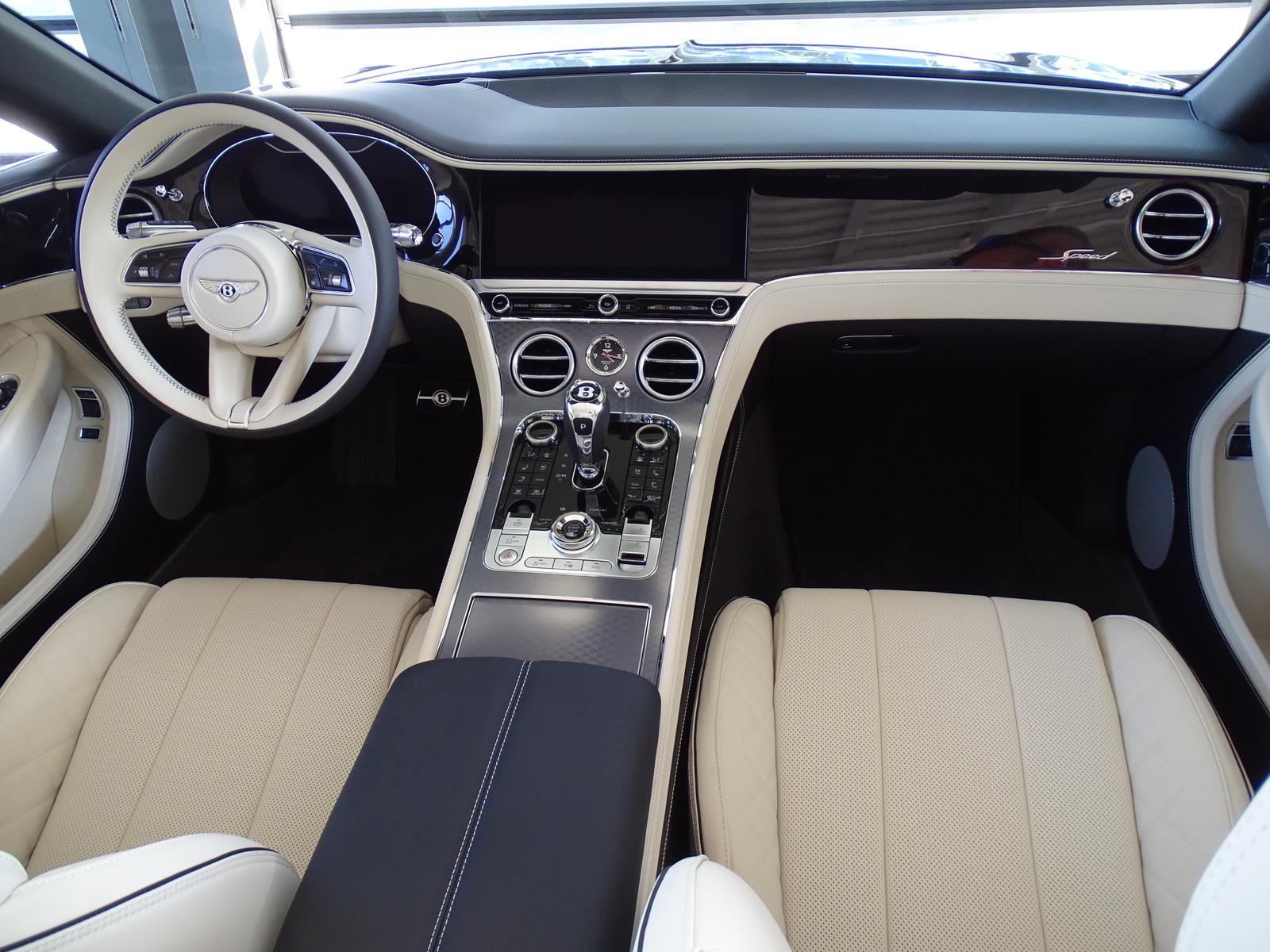 2022 Bentley Continental GT Speed photo 2