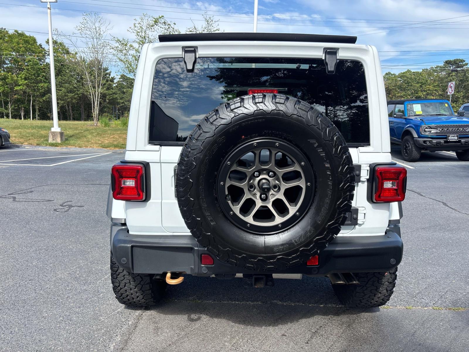 2023 Jeep Wrangler Rubicon 392 photo 4