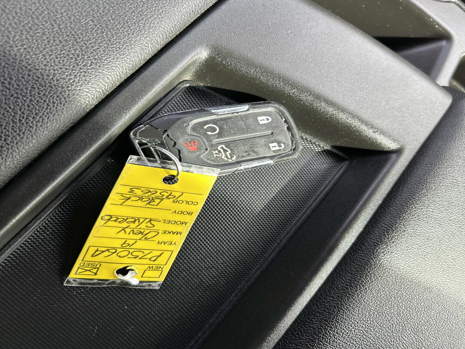 2019 Chevrolet Silverado 1500 RST - Photo 25
