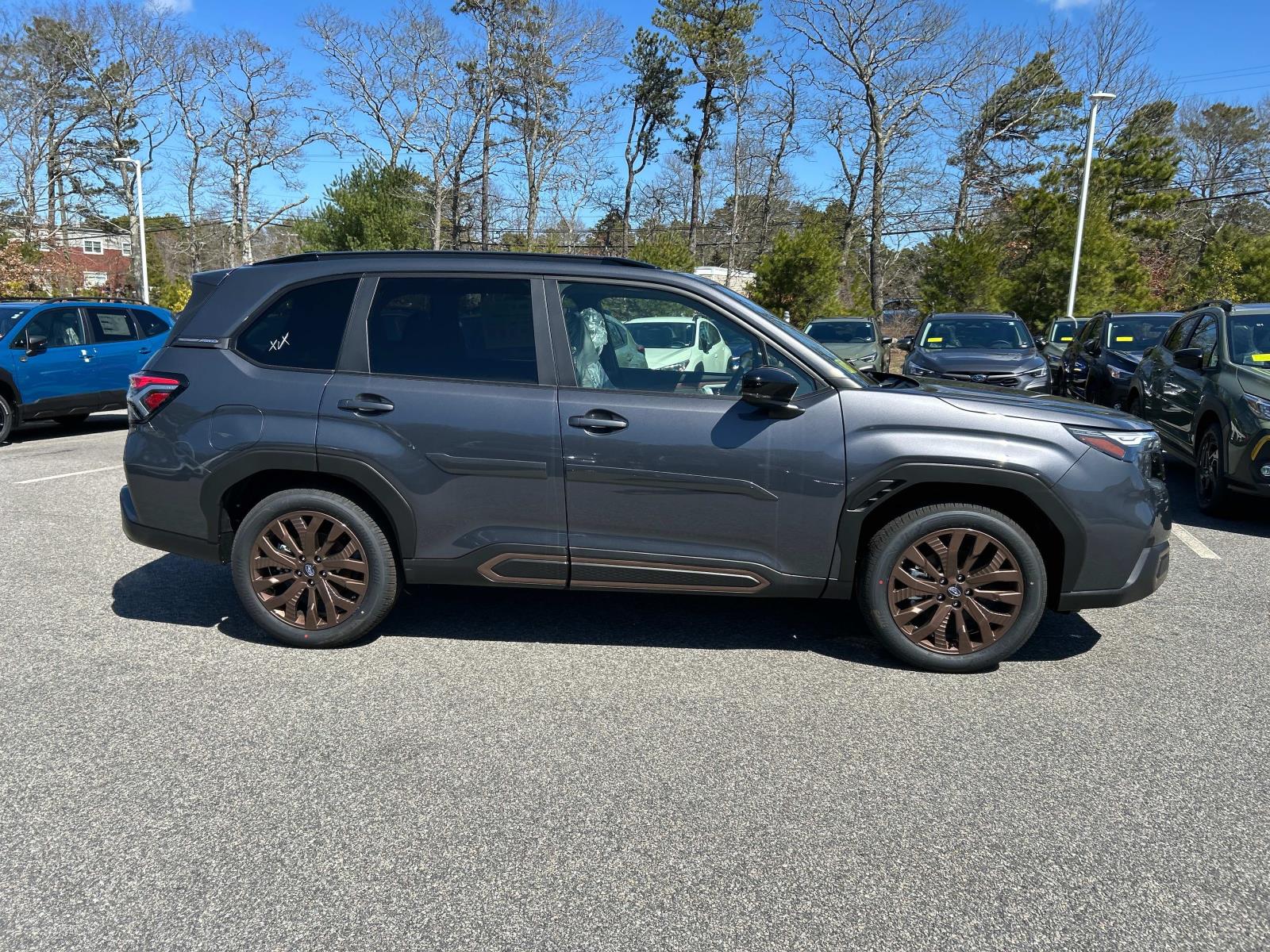 2025 Subaru Forester Sport photo 2