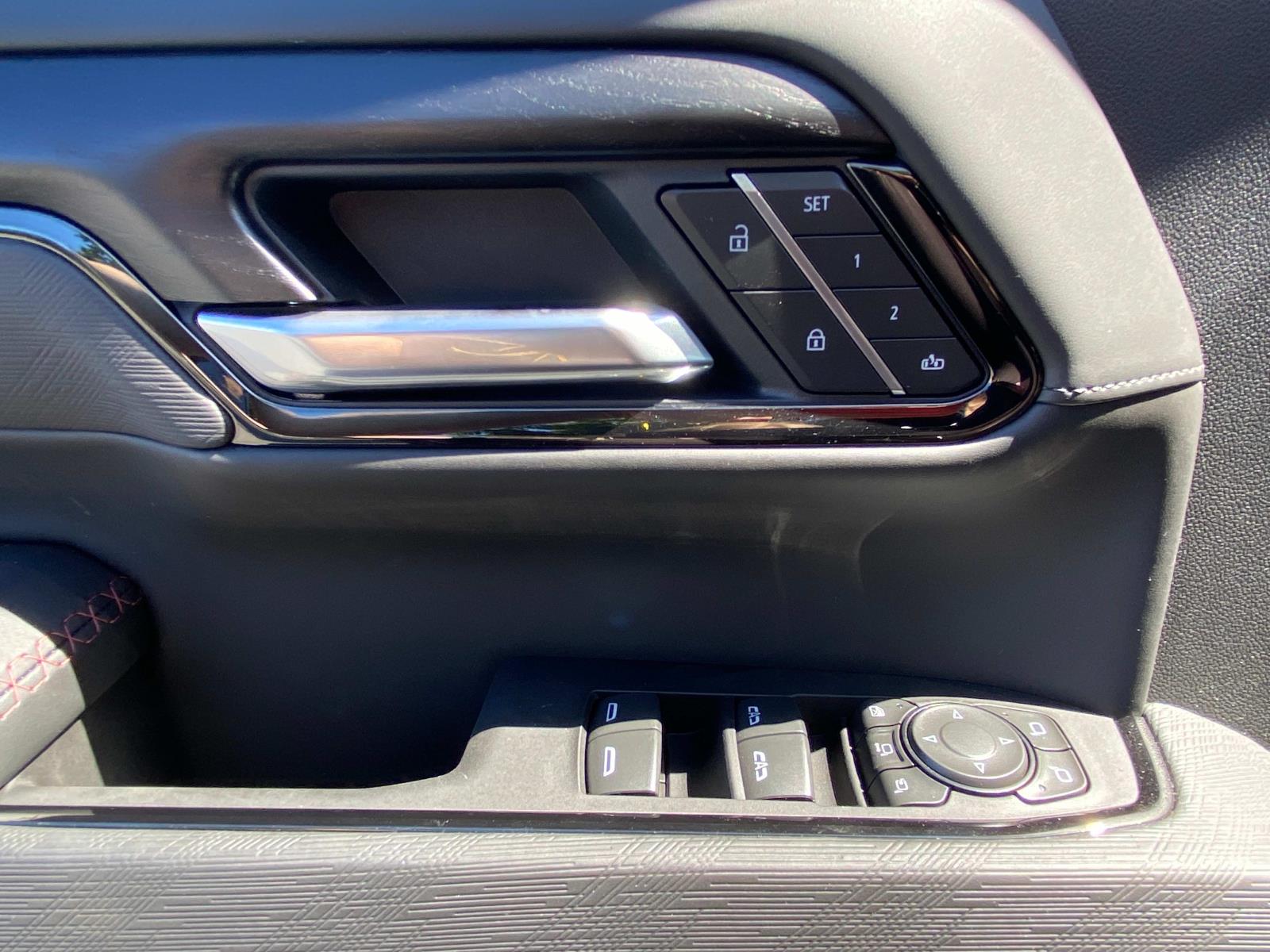 2025 GMC Sierra 2500HD AT4X - Photo 24