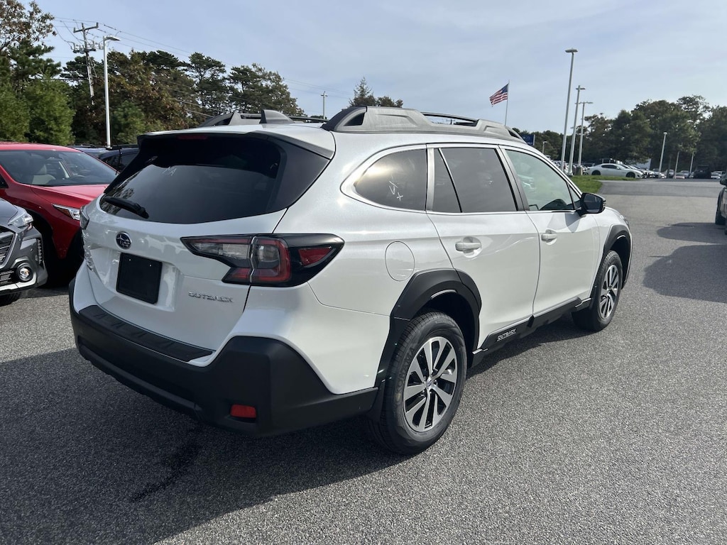 New 2025 Subaru Outback Premium SUV