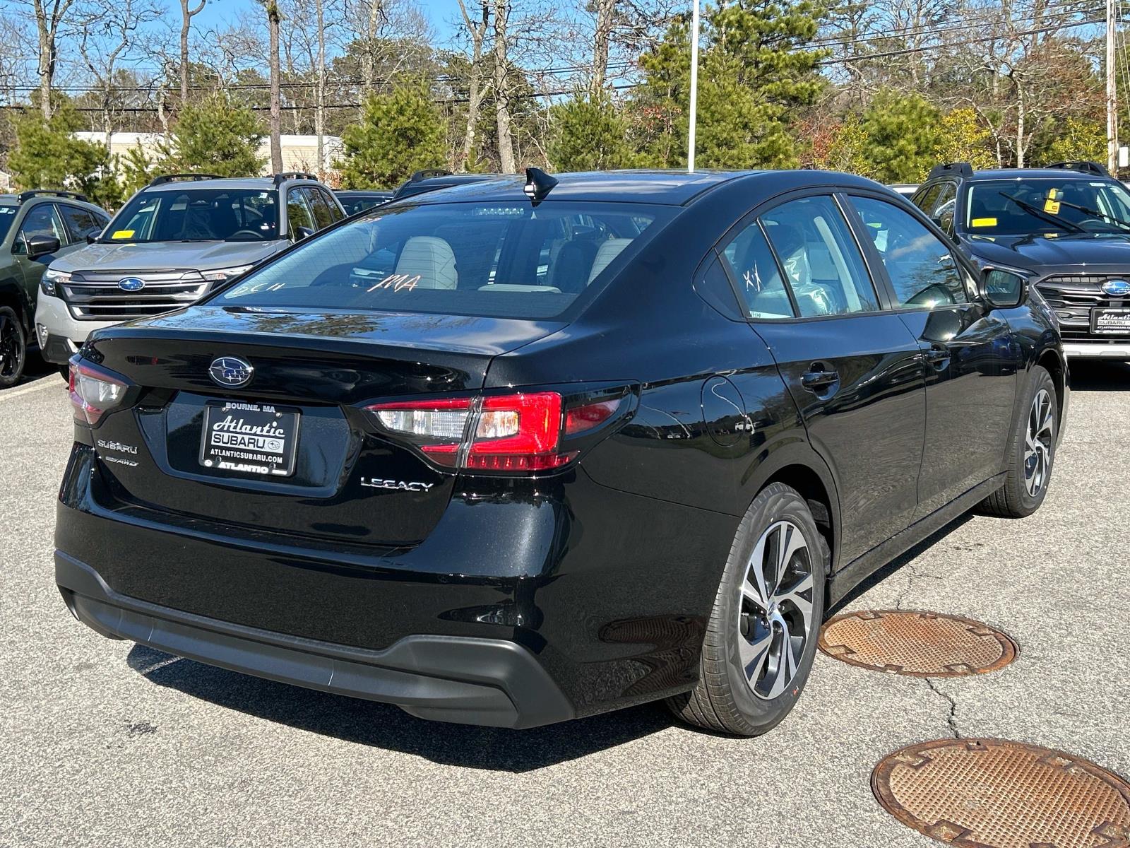 2025 Subaru Legacy Premium photo 3
