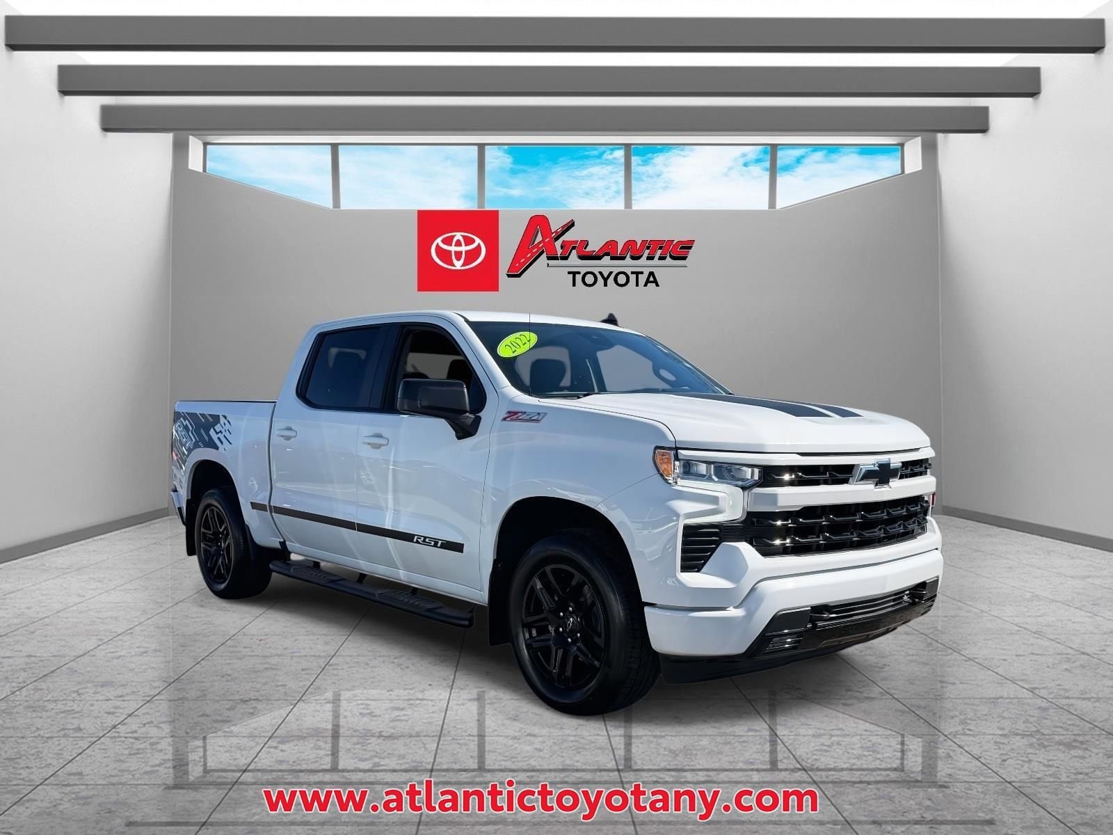 2022 Chevrolet Silverado 1500 Truck Crew Cab 
