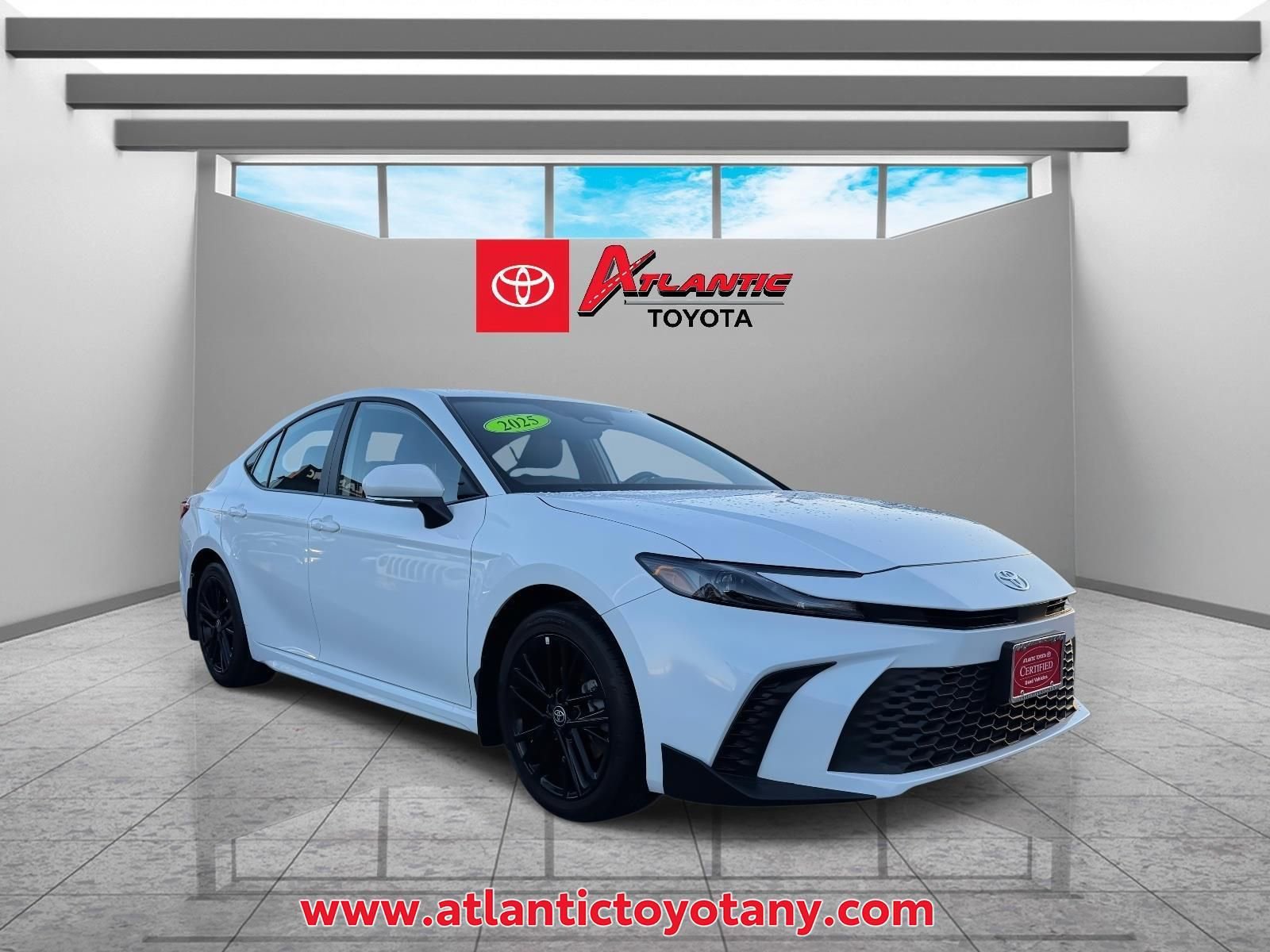 2025 Toyota Camry Sedan 