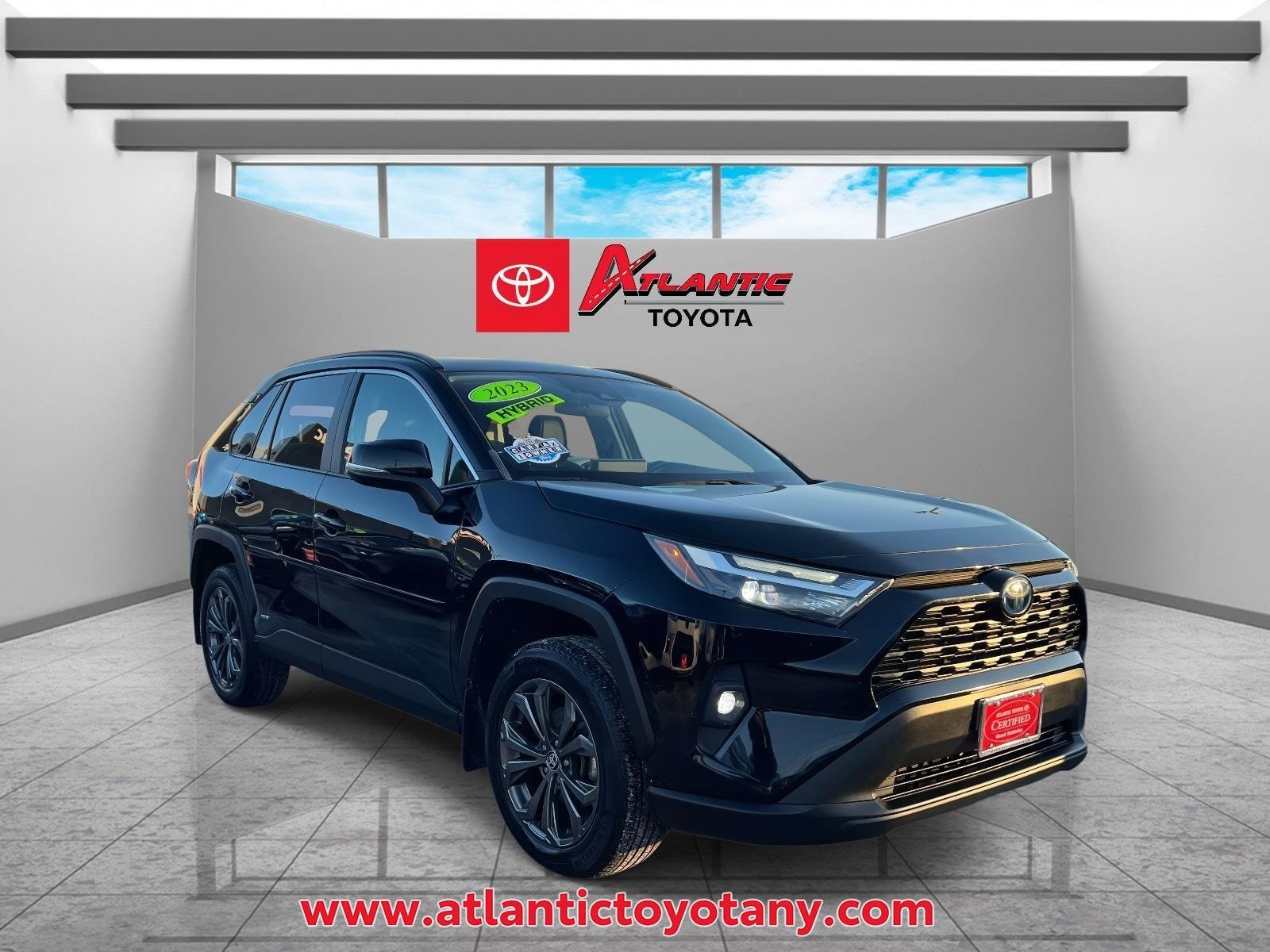 2023 Toyota RAV4 Hybrid SUV 