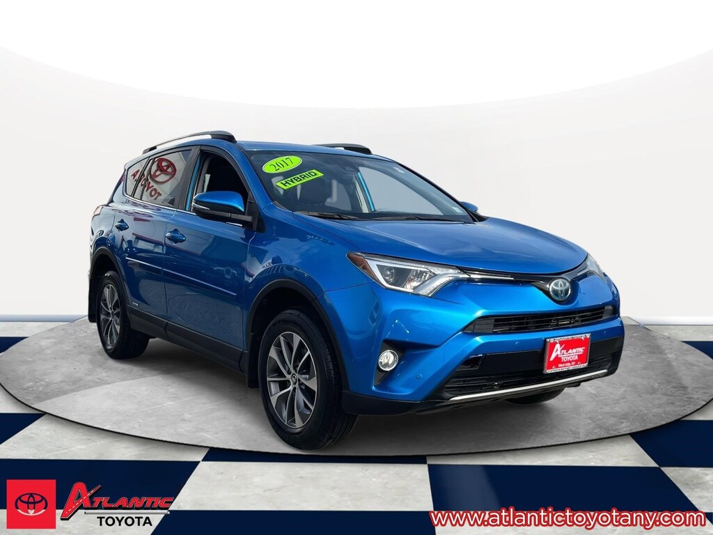 Used 2017 Toyota RAV4 Hybrid XLE SUV