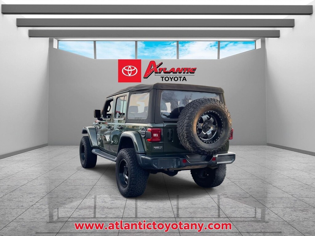 Used 2021 Jeep Wrangler Unlimited Sahara SUV