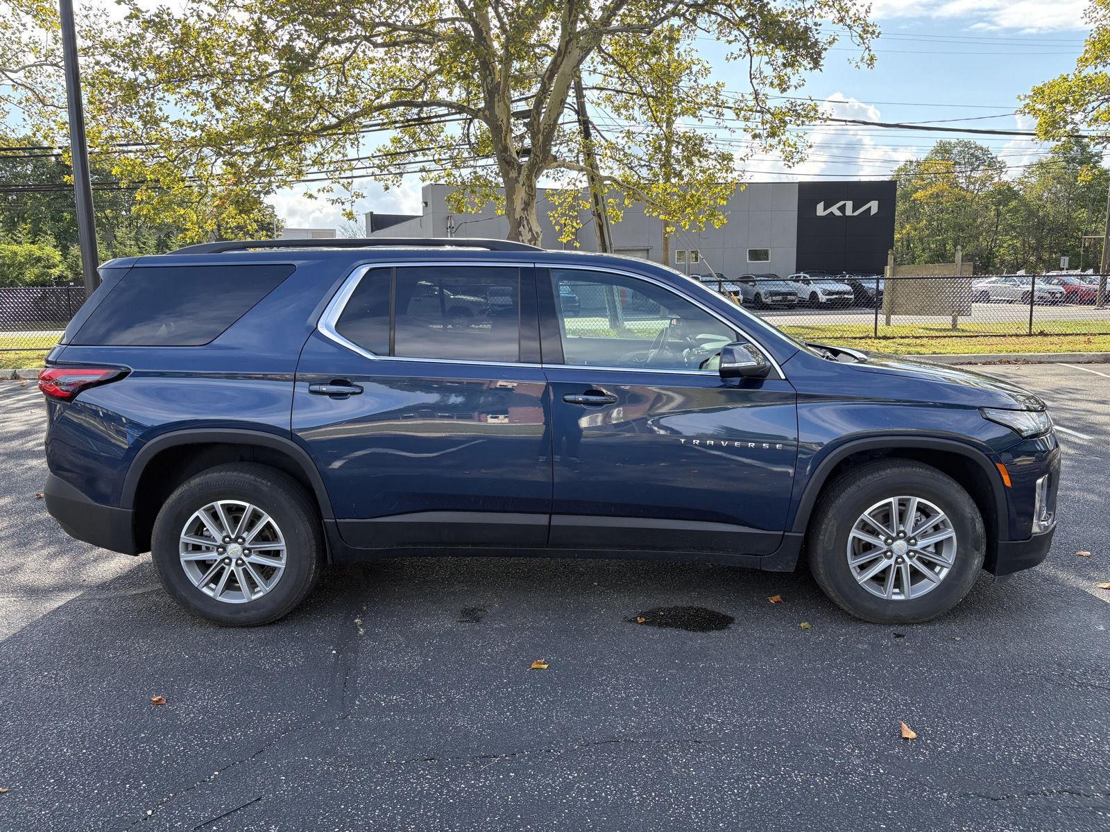 2022 Chevrolet Traverse Cloth photo 4