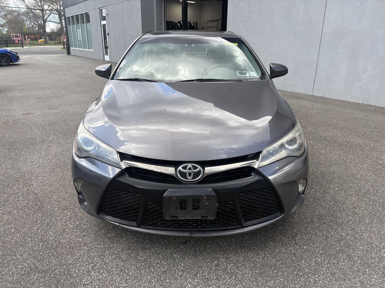 Used 2016 Toyota Camry Special Edition with VIN 4T1BF1FK8GU227750 for sale in West Islip, NY