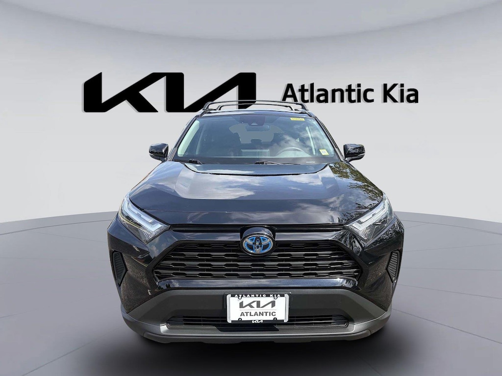 Used 2023 Toyota RAV4 Hybrid XLE SUV