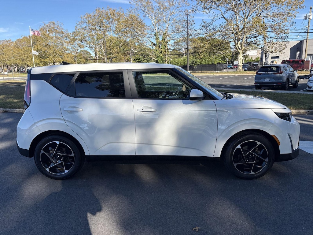 Certified 2023 Kia Soul EX Hatchback