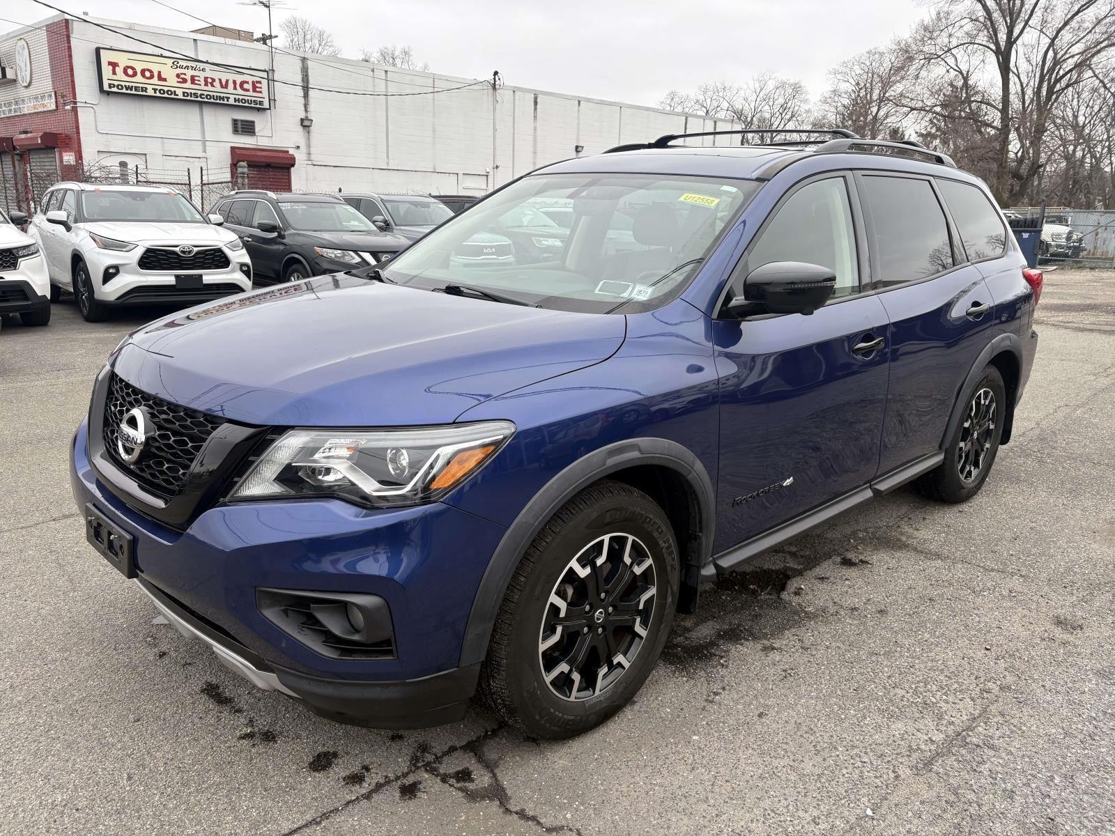 2019 Nissan Pathfinder SL