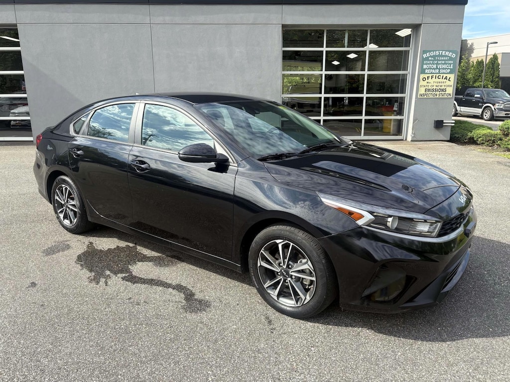 Certified 2023 Kia Forte LXS Sedan