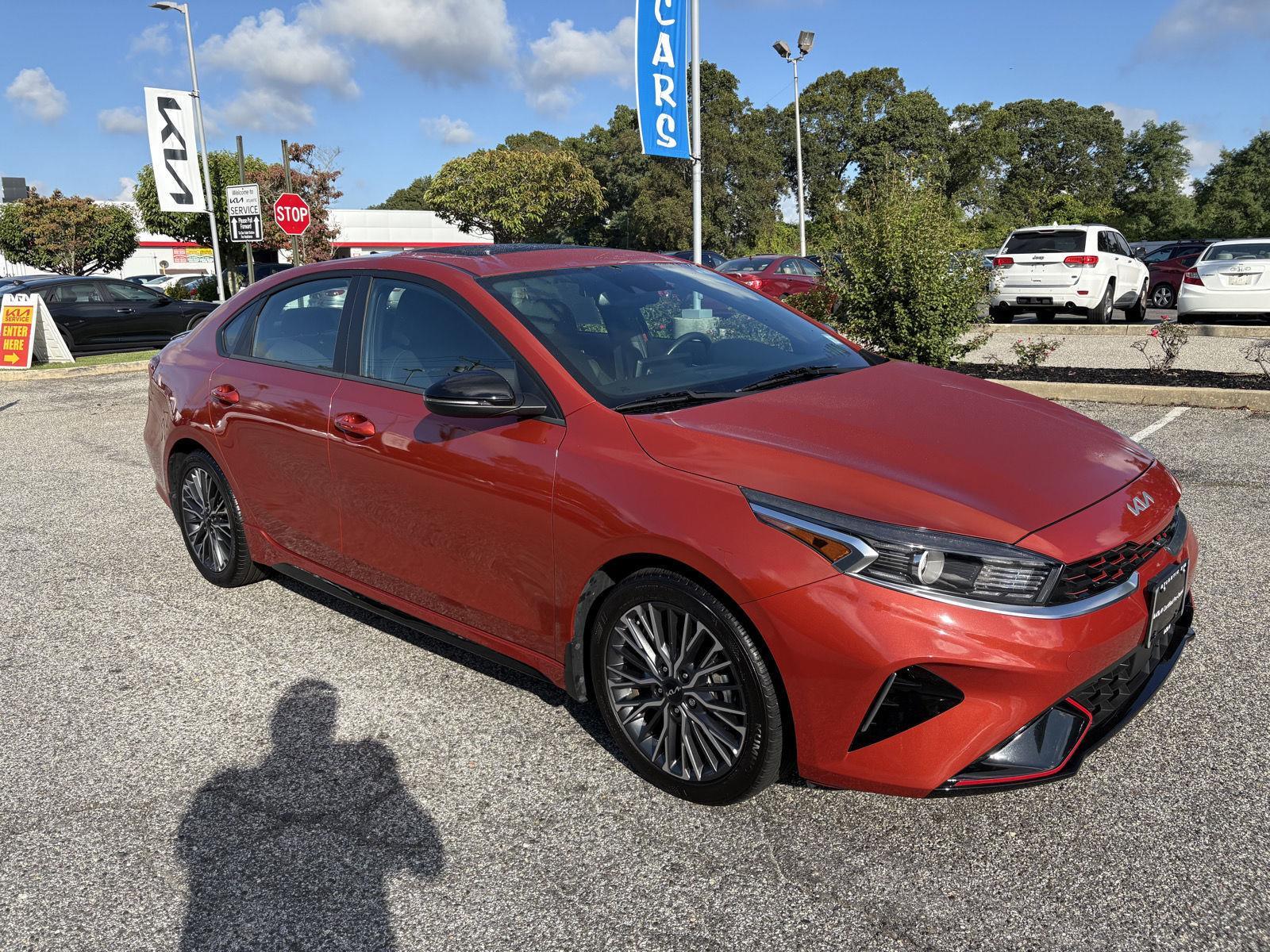 2024 Kia Forte GT-Line photo 2