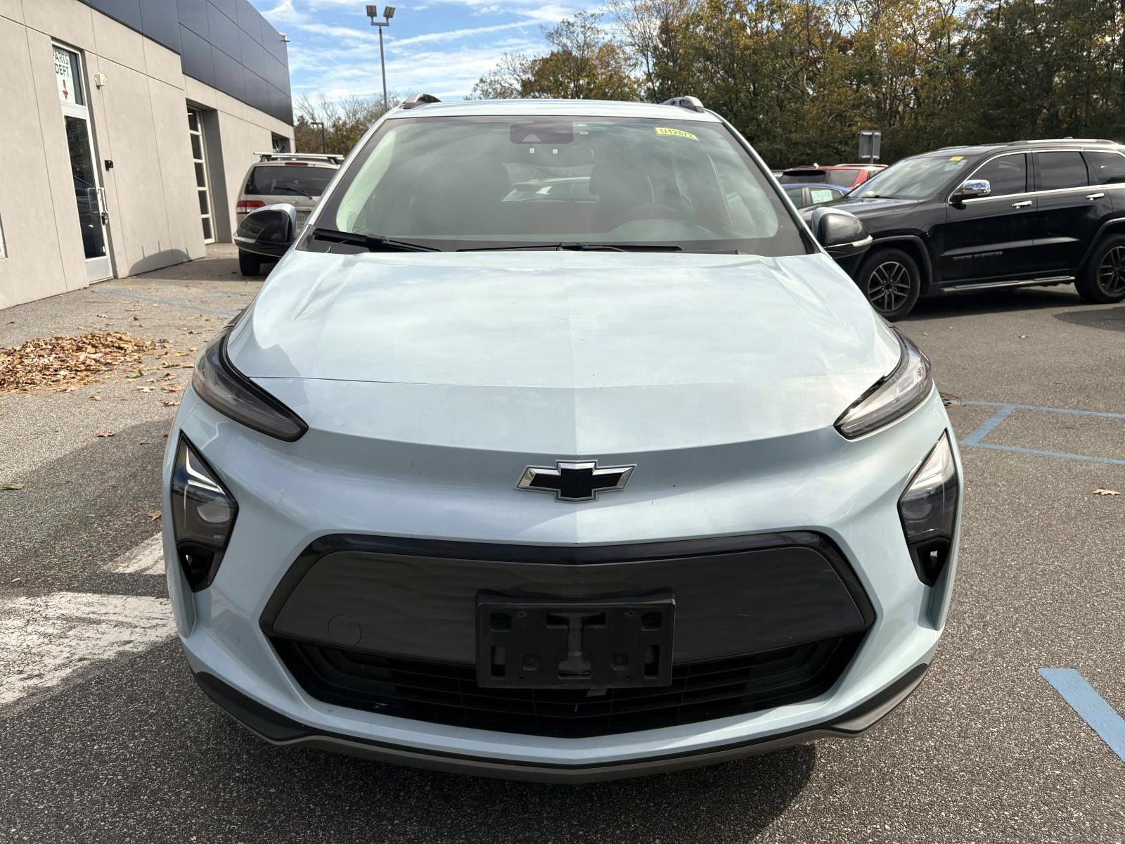 Used 2023 Chevrolet Bolt EUV LT with VIN 1G1FY6S02P4116203 for sale in West Islip, NY