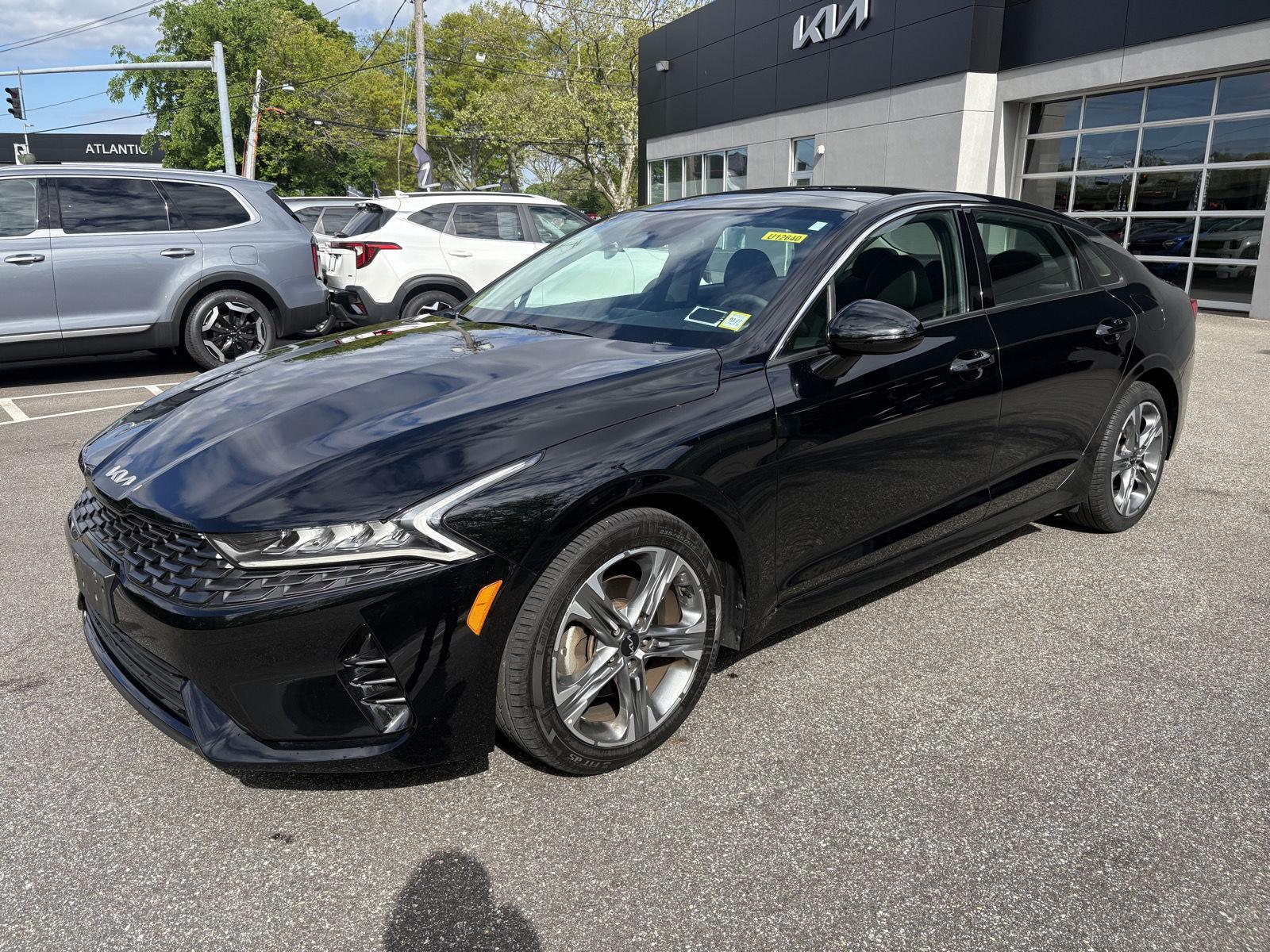 2023 Kia Optima EX FWD's photo