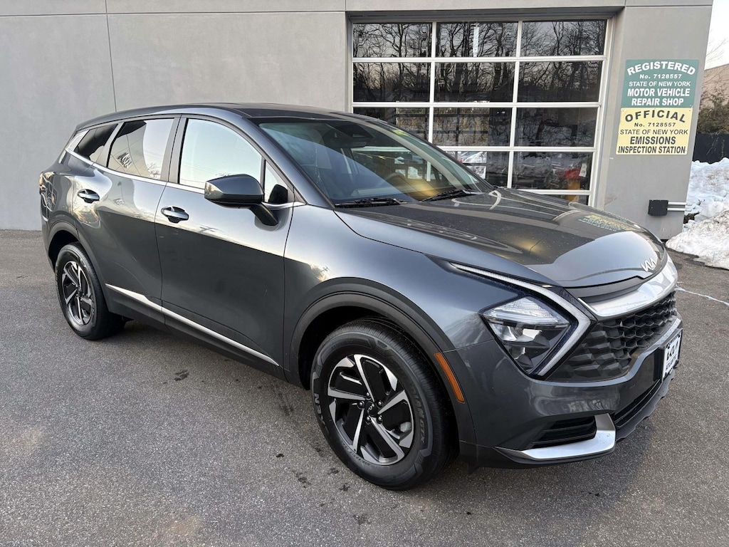 Certified 2023 Kia Sportage Hybrid LX SUV