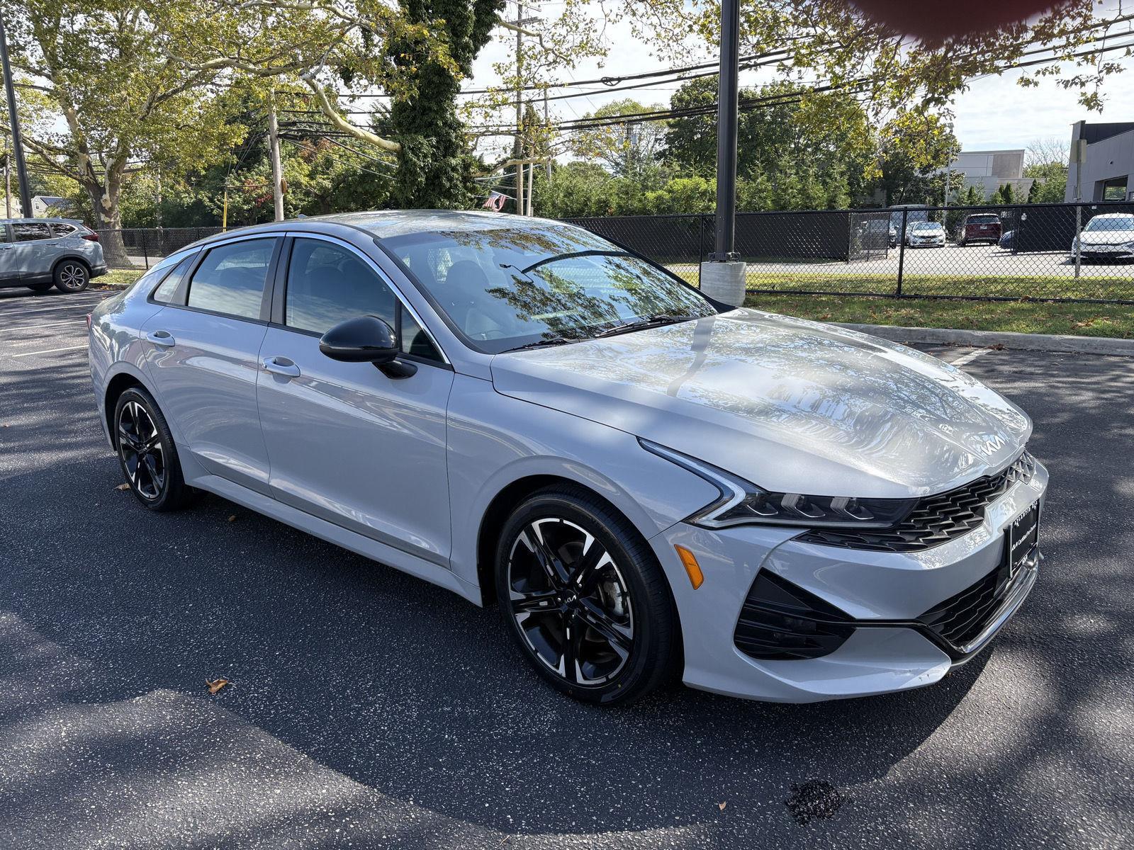 2023 Kia K5 GT-Line photo 3