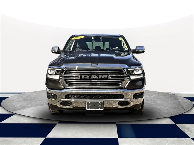 Used 2019 RAM Ram 1500 Pickup Laramie with VIN 1C6SRFJT7KN735985 for sale in West Islip, NY