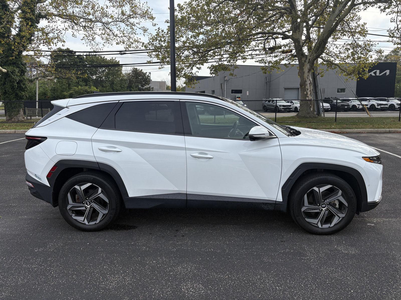 2022 Hyundai Tucson Plug-in Hybrid Limited photo 4