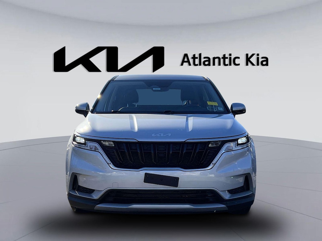 Certified 2023 Kia Carnival LX Van