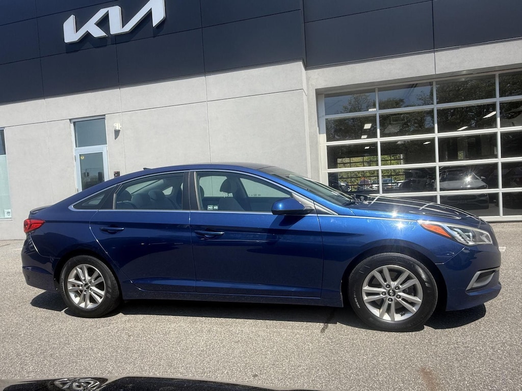Used 2016 Hyundai Sonata 2.4L SE Sedan