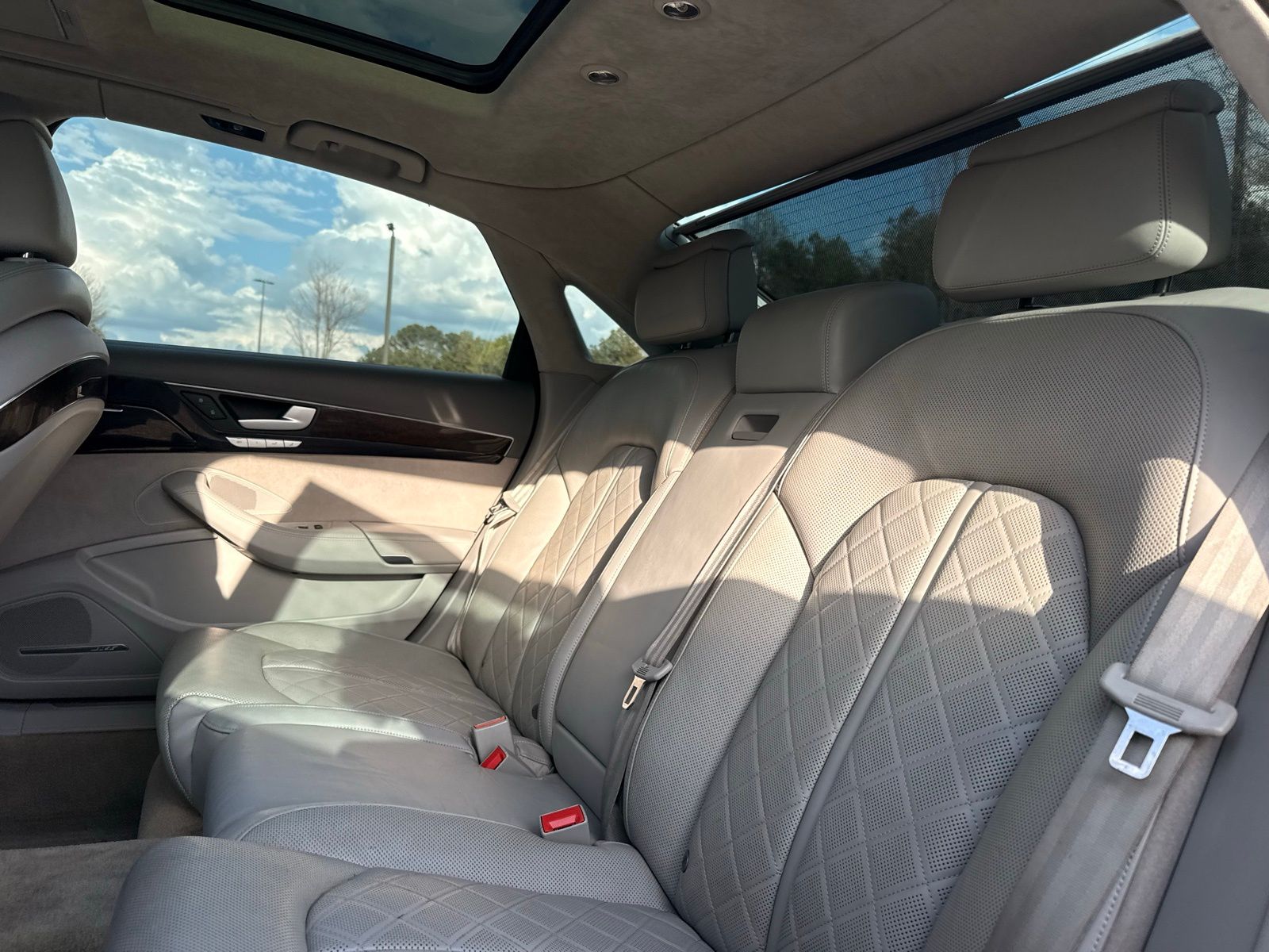 2016 Audi A8 Base - Photo 31