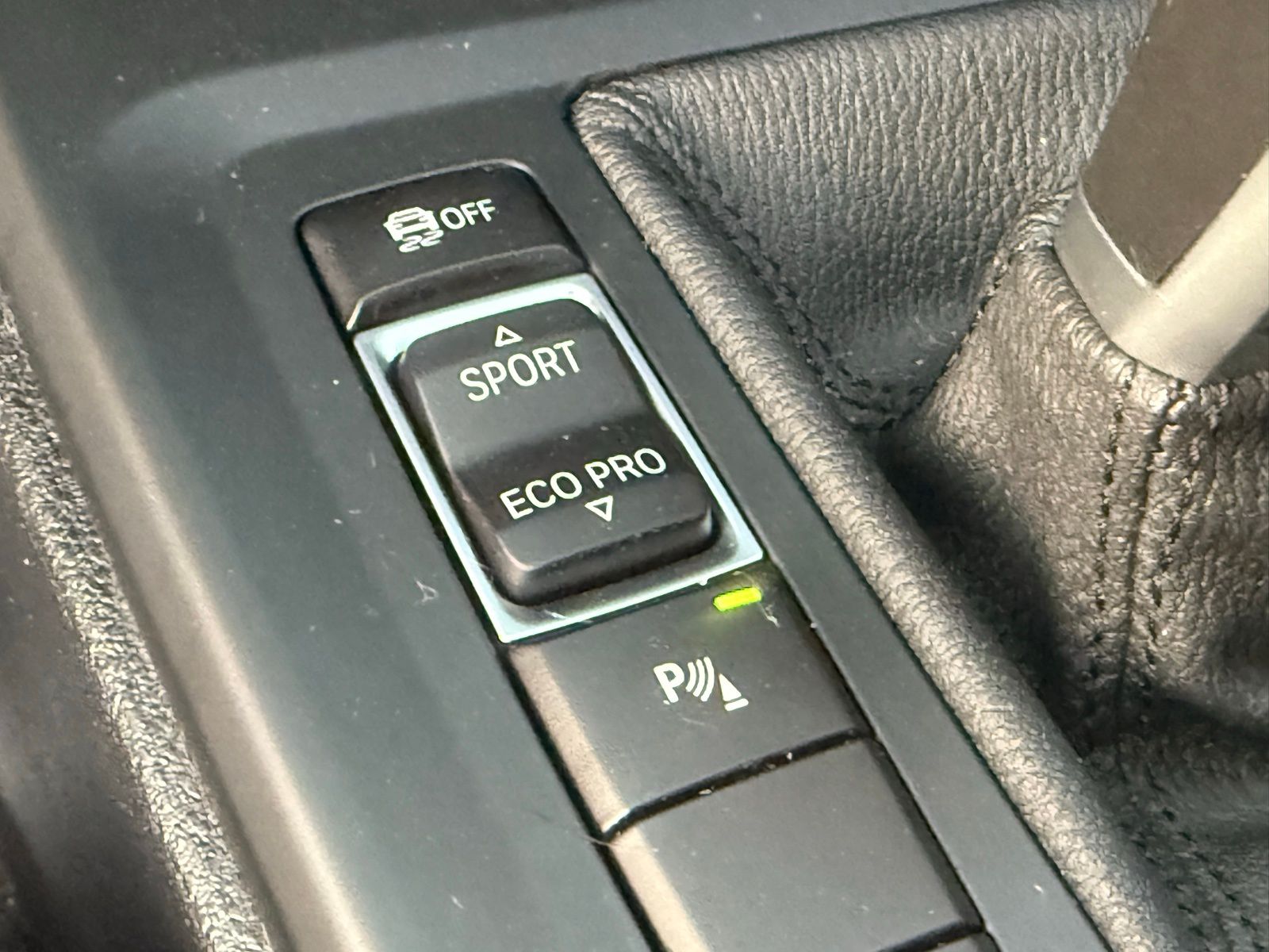 2021 BMW X1 28i - Photo 25