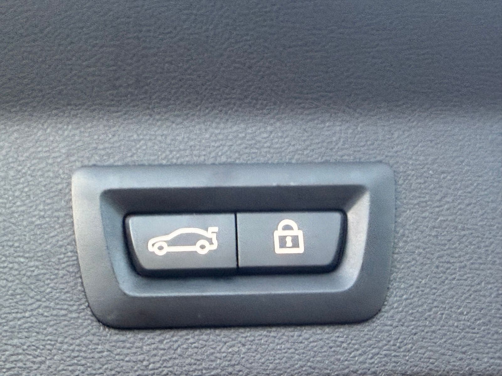 2020 BMW X3 30i - Photo 13